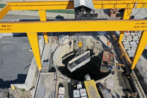 Zestawienie różnych typów wiertnic dostępnych do wynajęcia