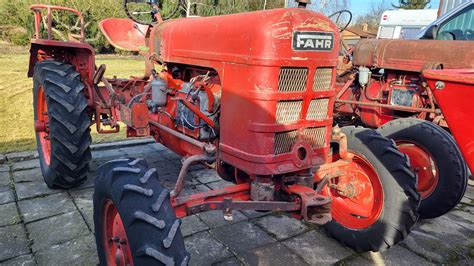 Zabytkowy ciągnik rolniczy Fordson Model F