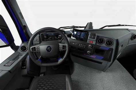 Wnętrze kabiny Renault T High Maxispace z płaską podłogą