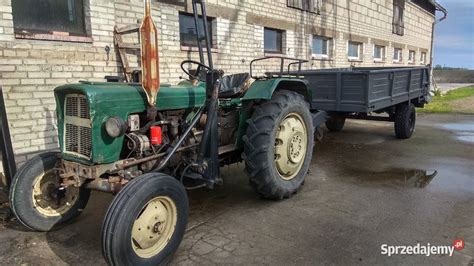 Ursus C-330 z ładowaczem czołowym