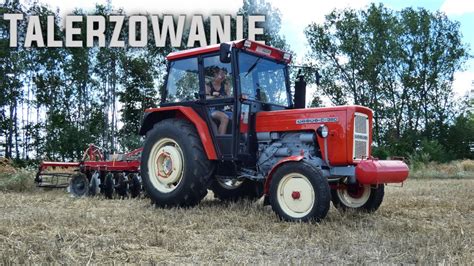 Ursus C-360 pracuje na polu