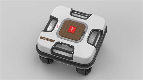 Robot koszący Ambrogio Cube Elite 4WD pracujący na stromym zboczu.