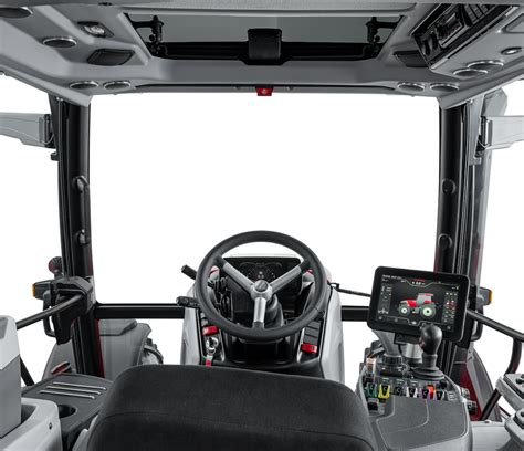 Photo of the interior of the Lindner Lintrac 90 cabin with the Ldrive controller visible