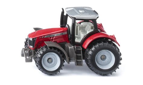 Miniaturowy traktor Massey Ferguson z zachowanymi detalami oryginalnej maszyny