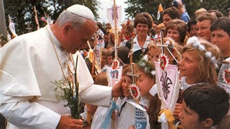 Tarpan F237 z fotoreporterami podczas pielgrzymki Jana Pawła II