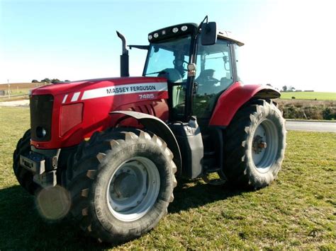 Thematic photo of a Massey Ferguson 7485 tractor