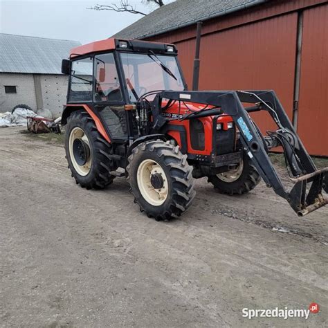 Zetor 7340 z agregatem zębowym