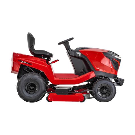 Traktor ogrodowy Solo by AL-KO T 22-110.4 HDH-A V2 podczas pracy