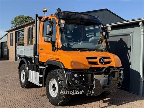 Zdjęcie Mercedesa-Benza Unimog U 218 wywrotki w terenie