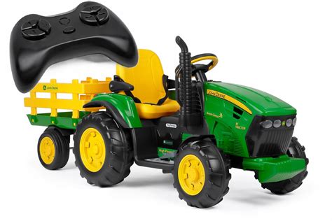infografika przedstawiająca funkcje traktorka John Deere RC z pilotem