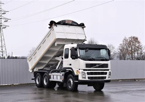 Volvo wywrotka w akcji