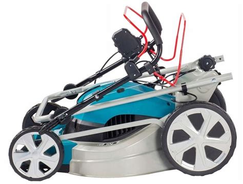 zdjęcie kosiarki Makita ELM4621