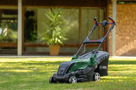 zdjęcie kosiarki Bosch AdvancedRotak 40-650