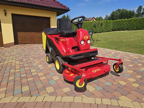 Luksusowa kosiarka inspirowana Ferrari