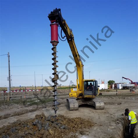 Wiertnica hydrauliczna do koparki - infografika typy i zastosowania