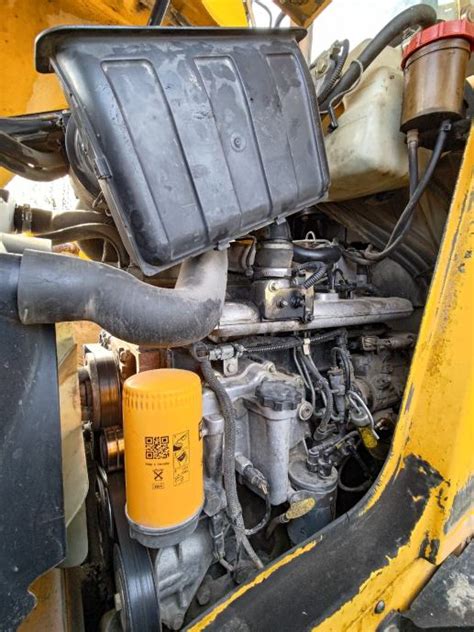 Schemat okablowania tylnych lamp w JCB 4CX