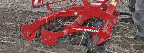 Horsch Joker 4 CT working in the field at high speed, showing stable operation without bouncing.