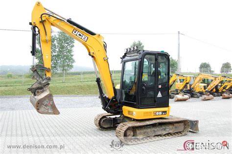 Midikoparka JCB 90Z-1 z frezarką do asfaltu