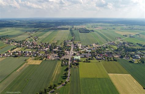Mapa z zaznaczonymi gminami Szczerców, Rusiec, Rząśnia