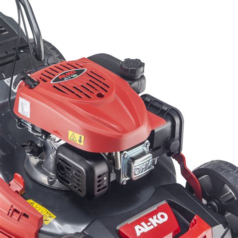 Close-up photo of a Honda engine powering an AL-KO lawn mower