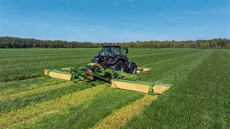 Zestaw kosiarek Krone EasyCut B 1250 Fold w akcji