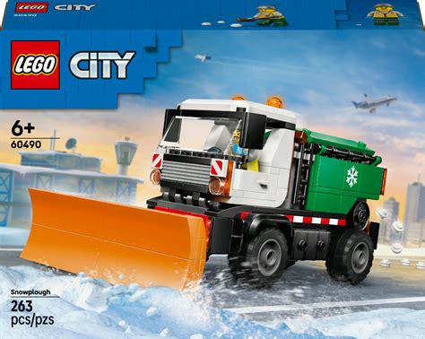 Zdjęcie zestawu LEGO City Pług śnieżny 60490 w akcji