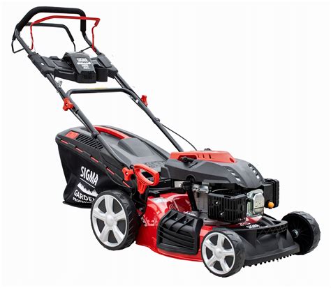 kosiarka z mulczowaniem w akcji