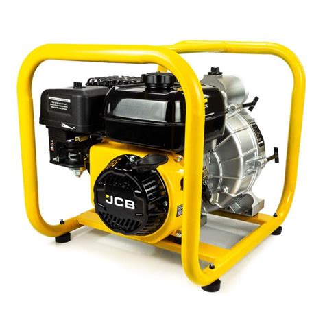 Zdjęcie pompy JCB WP80TP24 wraz z akcesoriami.