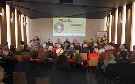 zdjęcie: panel dyskusyjny z udziałem przedstawicieli KRUS, PSP i służby zdrowia