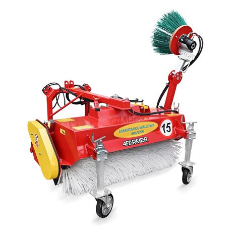 Schemat działania zamiatarki z główną i boczną szczotką