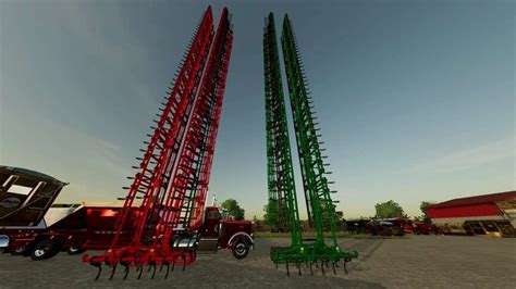 Infografika porównująca pług i kultywator oraz ich efekty w Farming Simulator