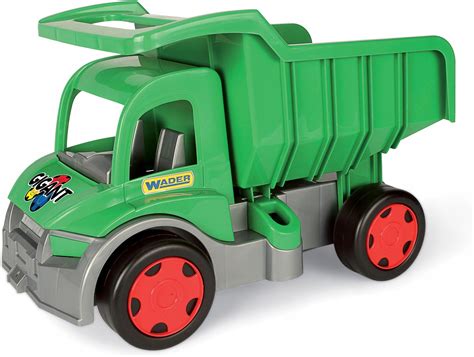 Zdjęcie wywrotki Gigant Truck Farmer w zielonej, farmerskiej kolorystyce