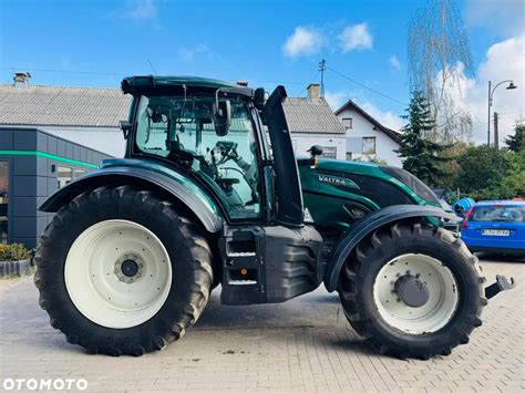 ciągnik leśny Valtra T214 Direct z żurawiem Kesla