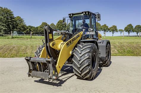 Porównanie różnych modeli ładowarek kołowych JCB (kompaktowe i duże)