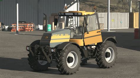 Zdjęcie ciągnika JCB Fastrac 150 T w akcji