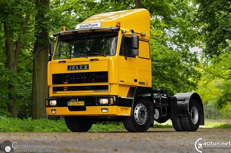 Infografika porównawcza: Jelcz 640 vs Steyr 1490