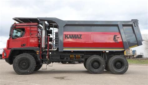 Kamaz Atlant 50 ciężka wywrotka kopalniana w akcji