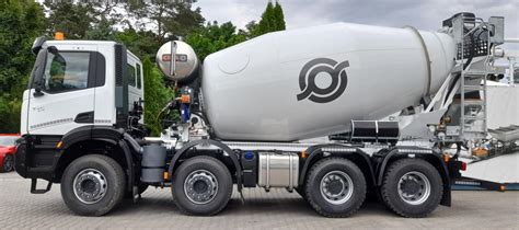Betonomieszarka Cifa SL9 Basic zamontowana na podwoziu ciężarowym