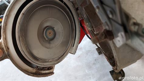 detale mechaniczne tarczy wysiewającej siewnika