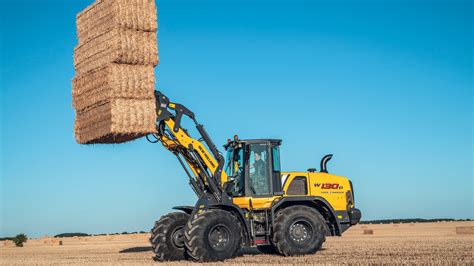 New Holland W190D - ładowacz przegubowy