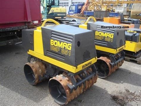 Schemat wymiarów zagęszczarki BOMAG BMP 851