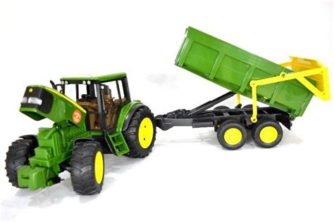 Zestaw zabawek rolniczych Bruder, traktor z przyczepą