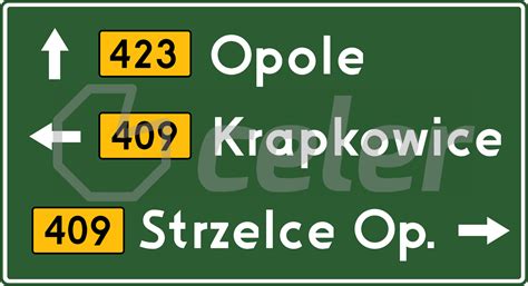 Znak drogowy z ciągnikiem rolniczym, obok stos dokumentów i pieczątek