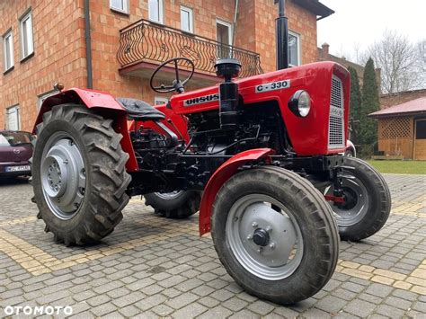 historyczny traktor rolniczy Ursus (np. C330)