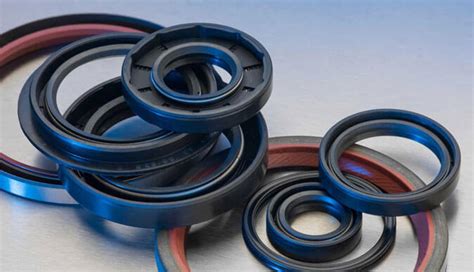 Photo of silicone oil and sprayer seals