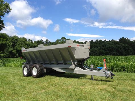 Technical drawing or scheme of a typical agricultural spreader showing main components