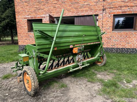 Zdjęcie siewnika AMAZONE D8 30 w FS19