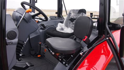 Zdjęcie wnętrza kabiny Zetor Major 80 KM