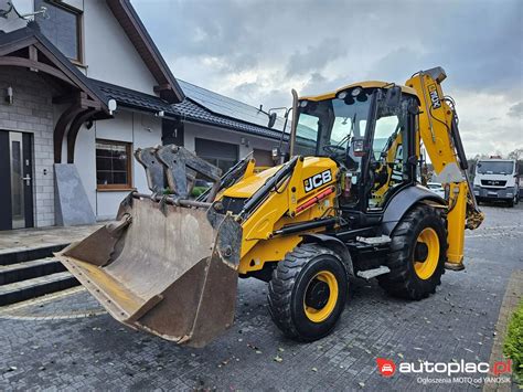 Infografika przedstawiająca główne zastosowania JCB 3CX