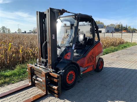 Szczegółowe zdjęcie wózka widłowego Linde H45D